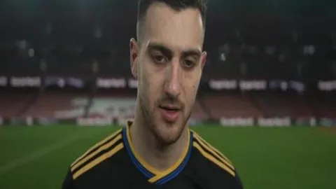 2025体育年鉴：辉煌成就指引体育强国之路